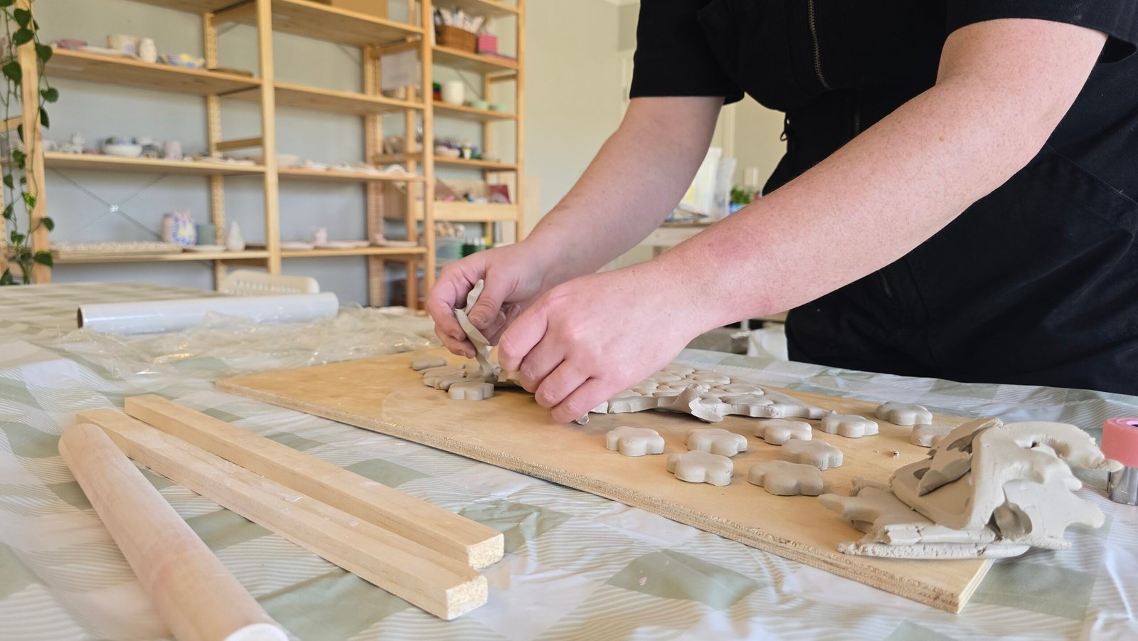 What You Discover in Your First Pottery Course image 1625667442069811